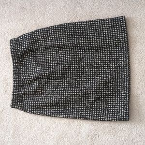 NWT St. John Wool Blend Skirt Size M